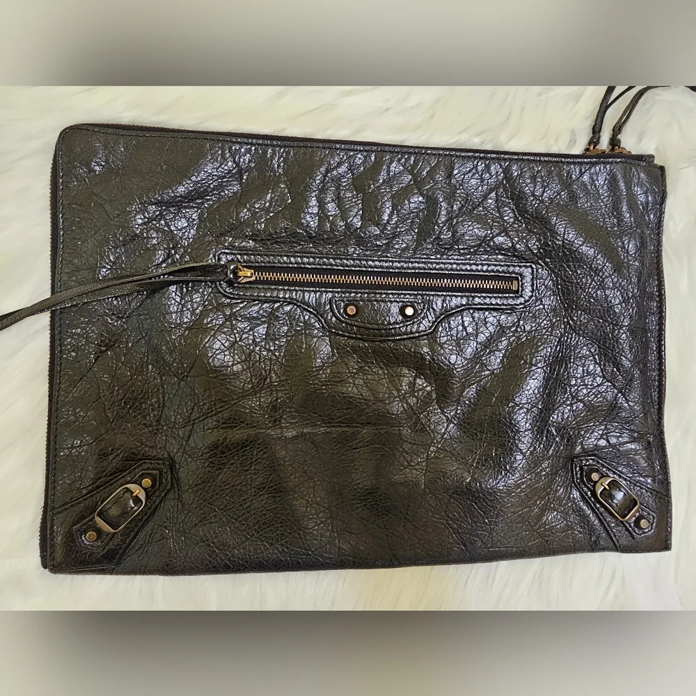 Balenciaga 2015 Lambskin Motocross Classic Zip Around Flat clutch bag - Picture 16 of 17